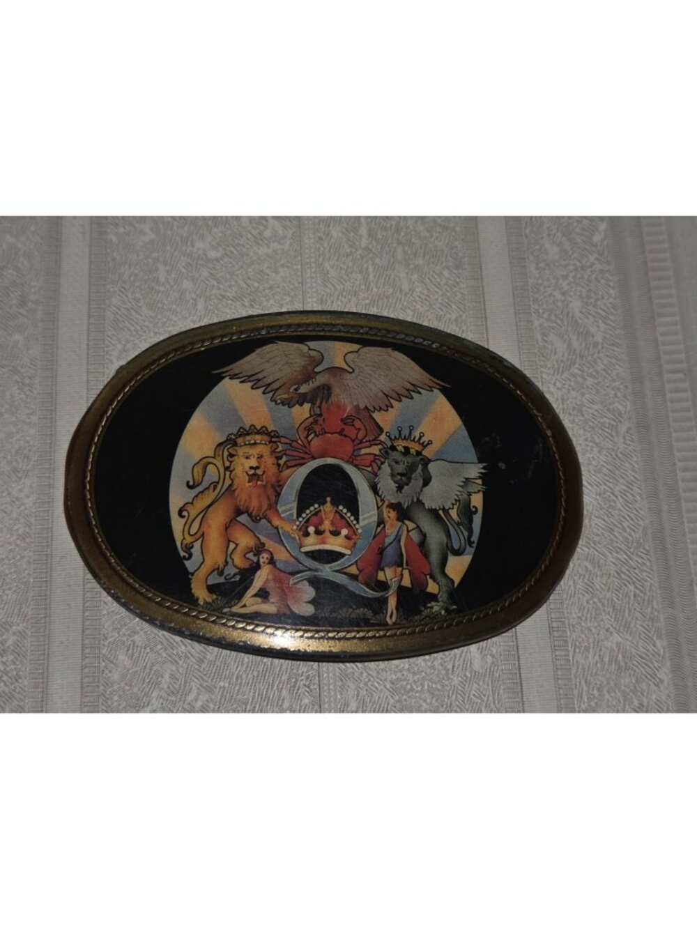 QUEEN A DAY AT THE RACES Belt Buckle PACIFICA  1977 USA VINTAGE RARE